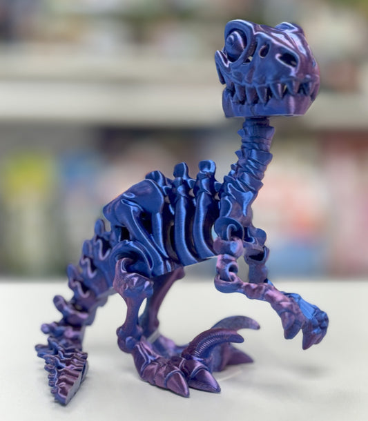 Flexi Raptor Skeleton – Dual-Color 3D Printed Dinosaur | Poseable Desk Toy | Mystic Layers 3D